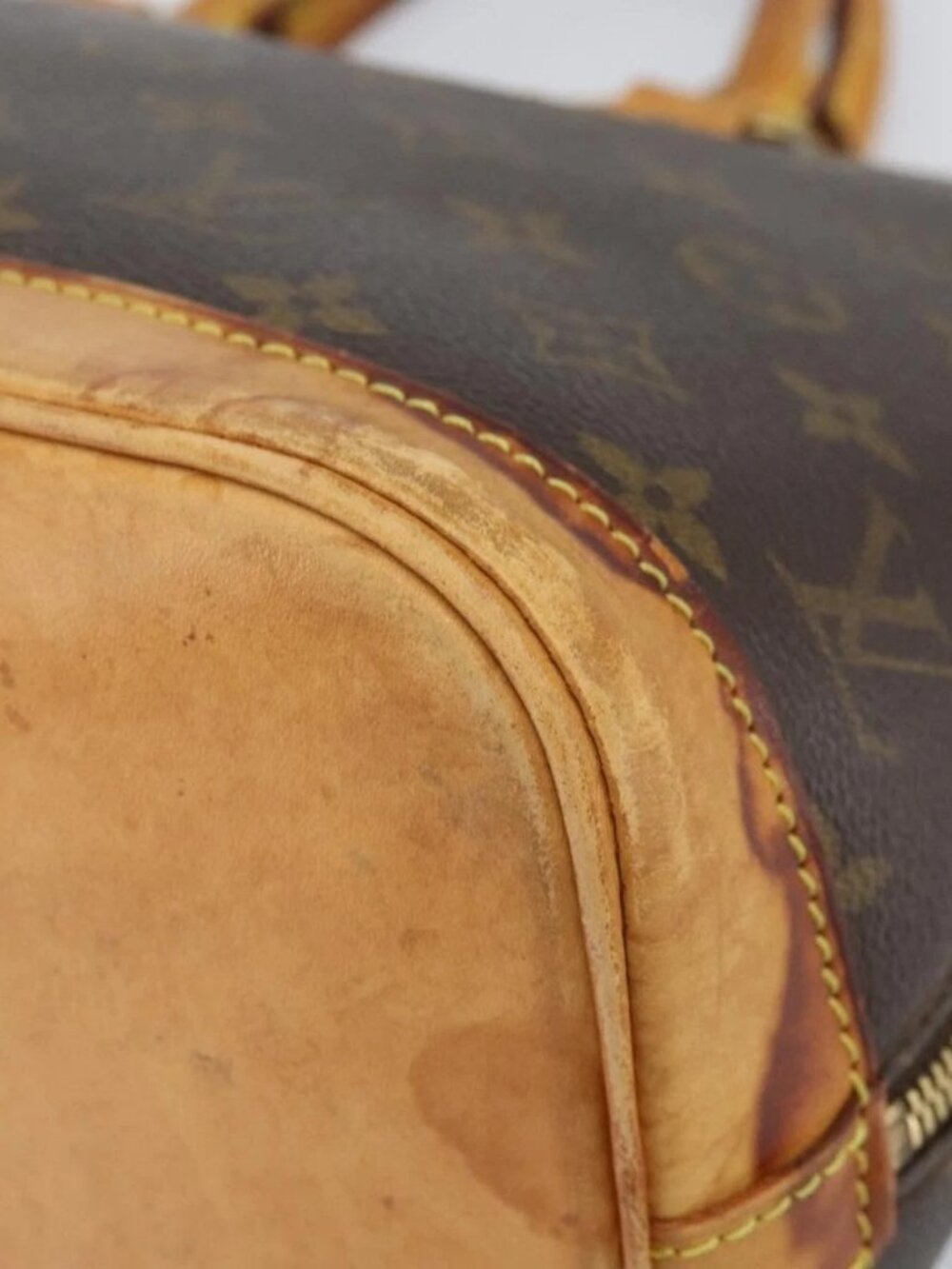 LOUIS VUITTON Monogram Alma Hand Bag M51130 LV Auth 170616 - Picture 4 of 16